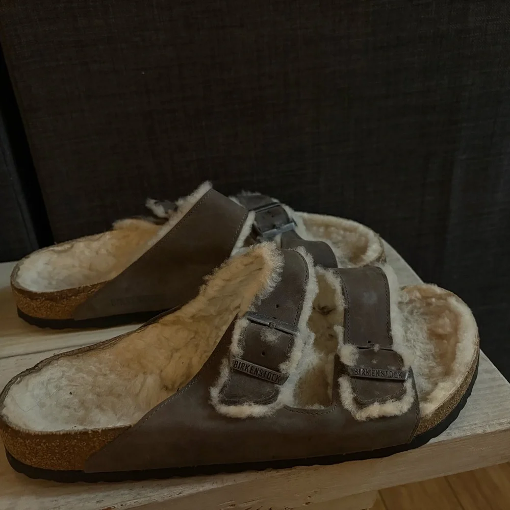 Birkenstock Arizona Shearling Suede Leather Stone Iron Sandals Sz. 44 US 11-11.5